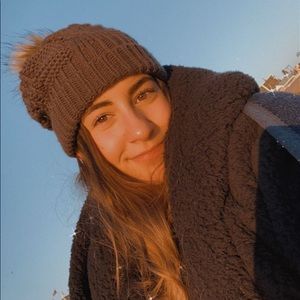 Meet your Posher, Giana